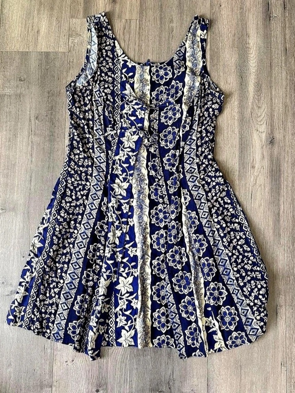 Fashion Bug Floral Print Mini Dress Size Medium Like New